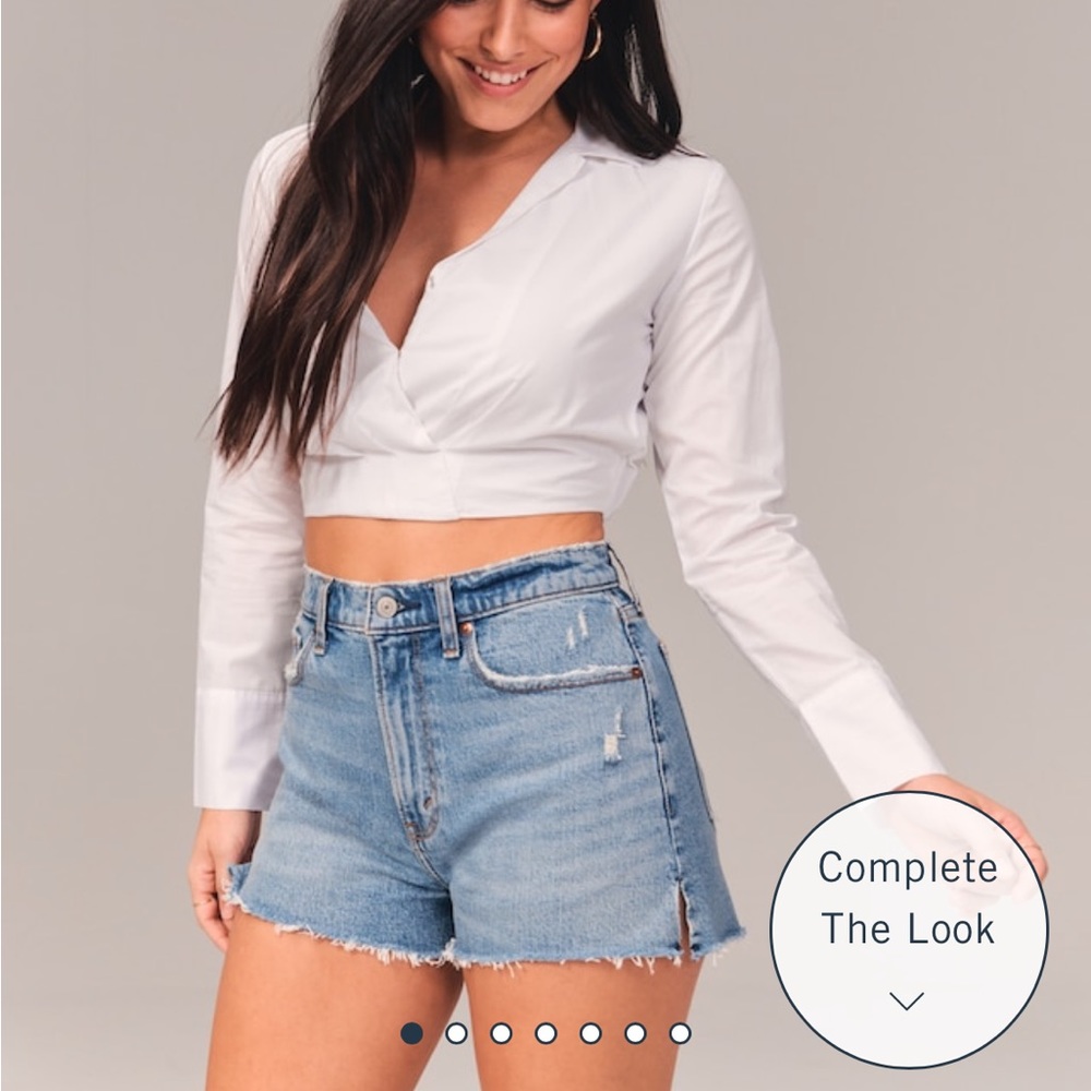 Abercrombie Curve Love High Rise Mom Short - Picture 4 of 6